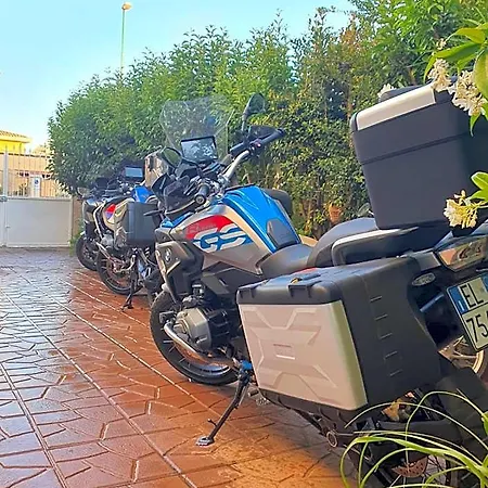 Da Nuccia Bed & Breakfast Villasimius